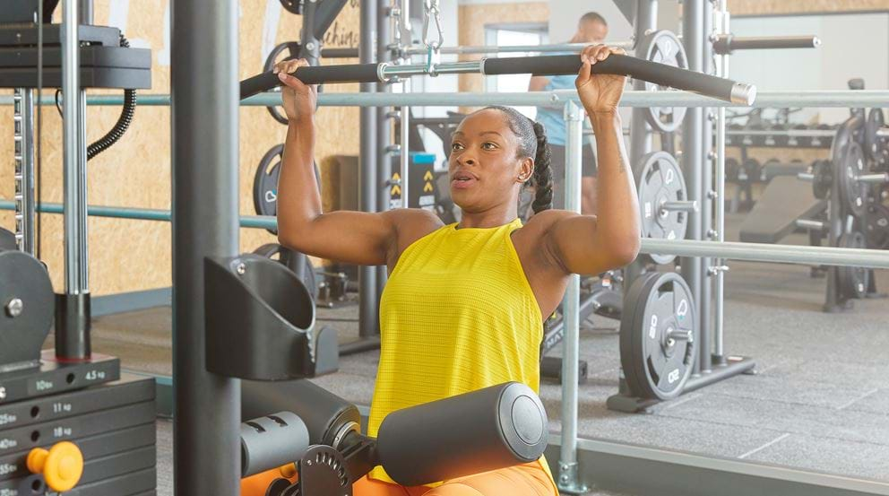 Equipment used in weight training sale