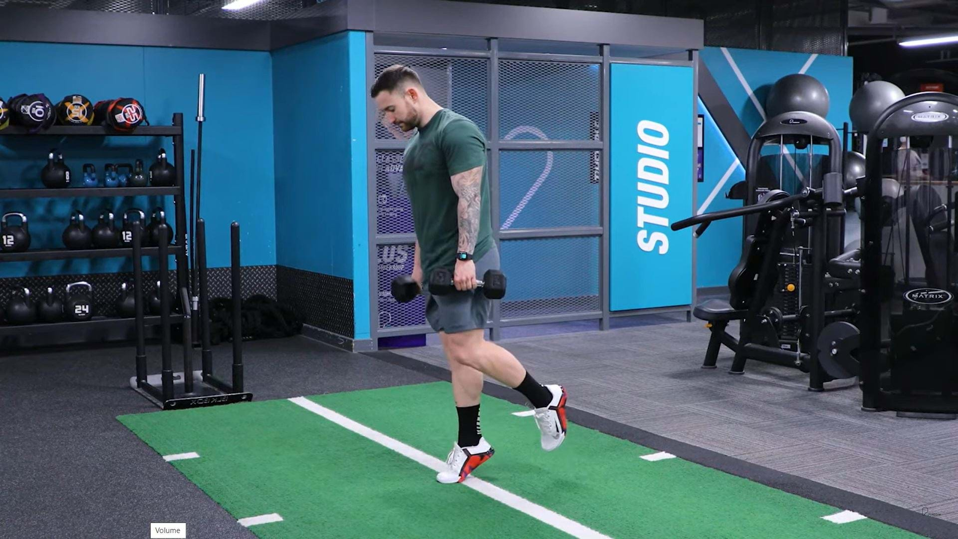 Single leg calf raises