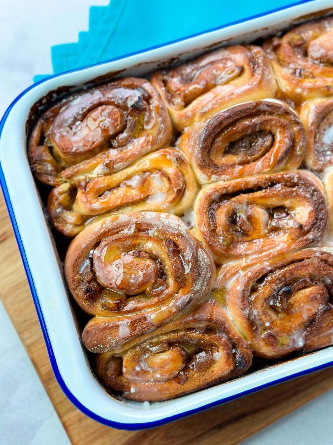 Toffee Apple Cinnamon Rolls