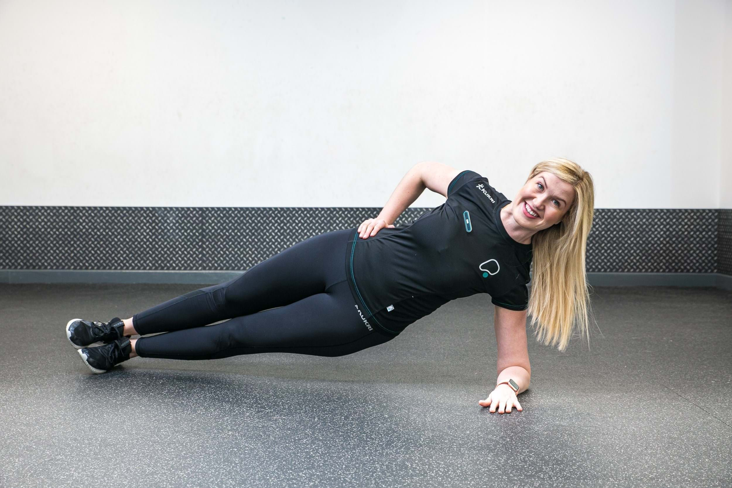 How to do side plank dips